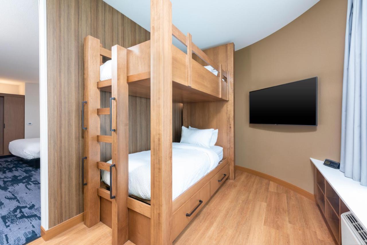 Fairfield Inn & Suites By Marriott Fair Oaks Farms Εξωτερικό φωτογραφία