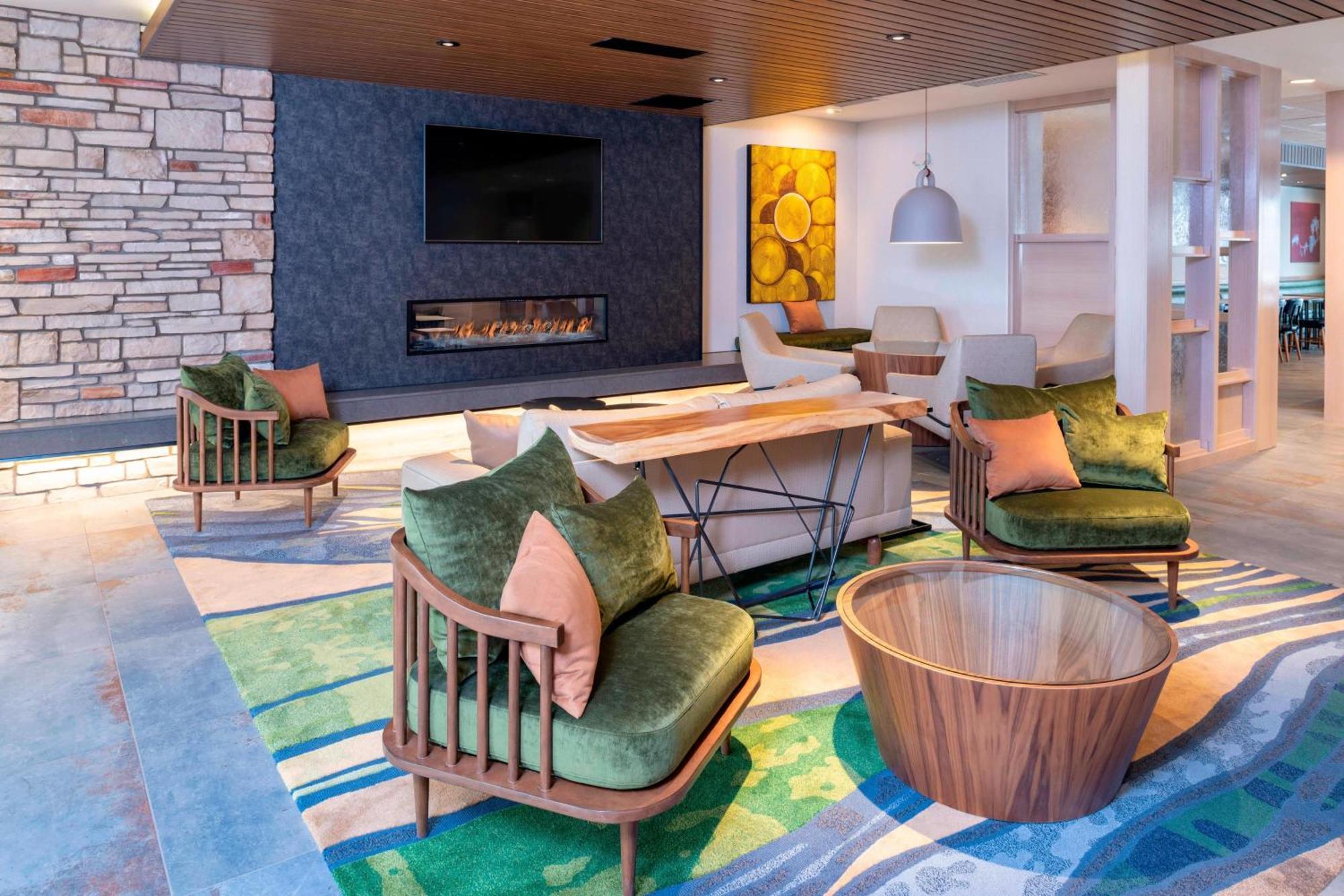 Fairfield Inn & Suites By Marriott Fair Oaks Farms Εξωτερικό φωτογραφία